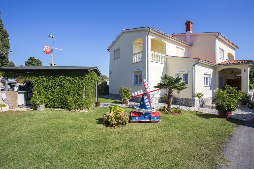 Guest House Croatia Fažana Exterior foto